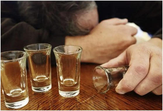 领导应酬不断，精力依旧旺盛？专家：此现象值得探究