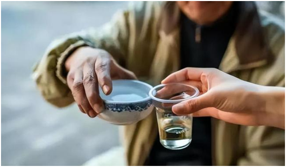 晚餐二两白酒者现状：早了解，早受益