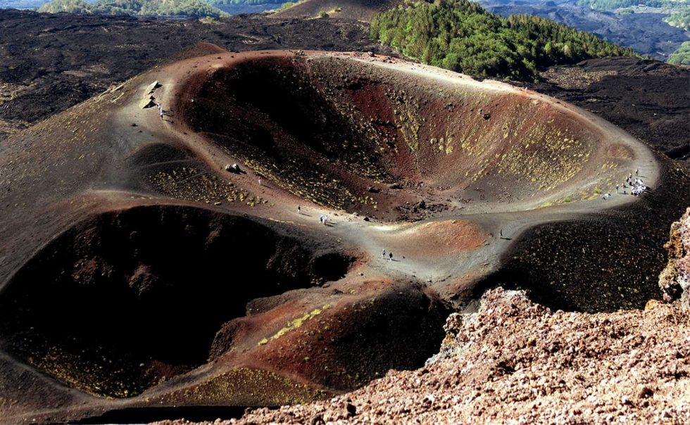 埃特纳火山佳酿：地中海勃艮第-巴罗洛风味
