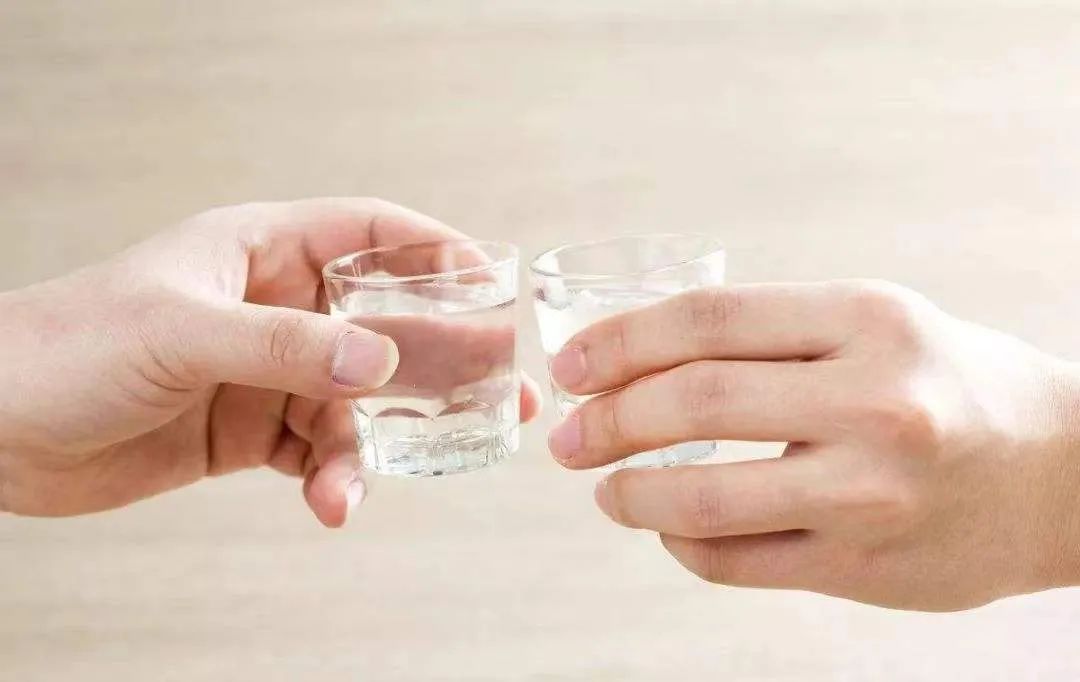 白酒知识大揭秘：品酒达人的你，这些讲究都懂吗？