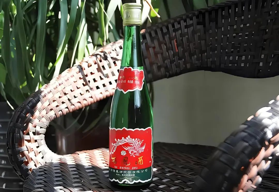 西凤酒档次揭秘：老酒客眼中的高端之选