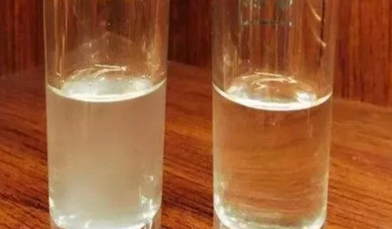 白酒浑浊沉淀成因解析