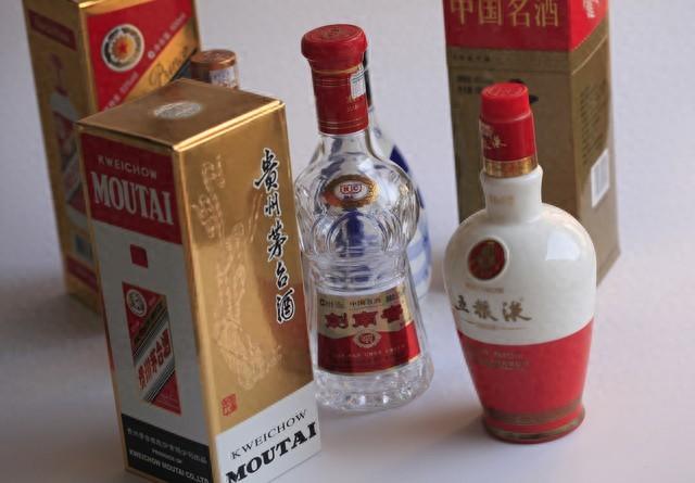 究竟谁在品味茅台？