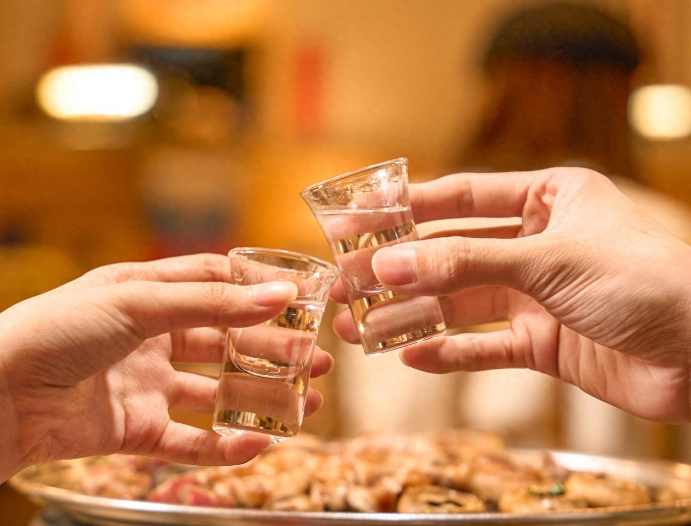 实用技巧：10招助你提升酒量！