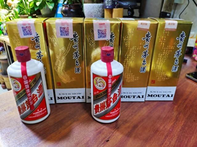 为何酒友偏爱小众酒？大厂嫡系之外的选择之道