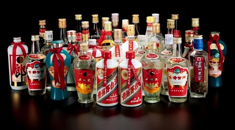 品鉴指南：十大公认纯粮佳酿，你尝过几款绝世美酒？ 