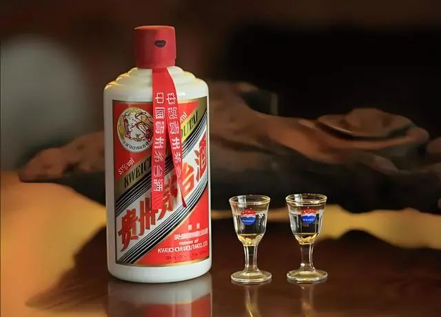揭秘中国白酒瑰宝：四大名酒全解析 