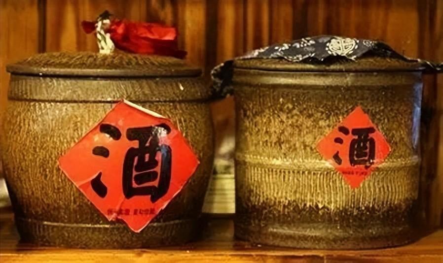 揭秘：白酒为何无需保质期，品质长存奥秘 