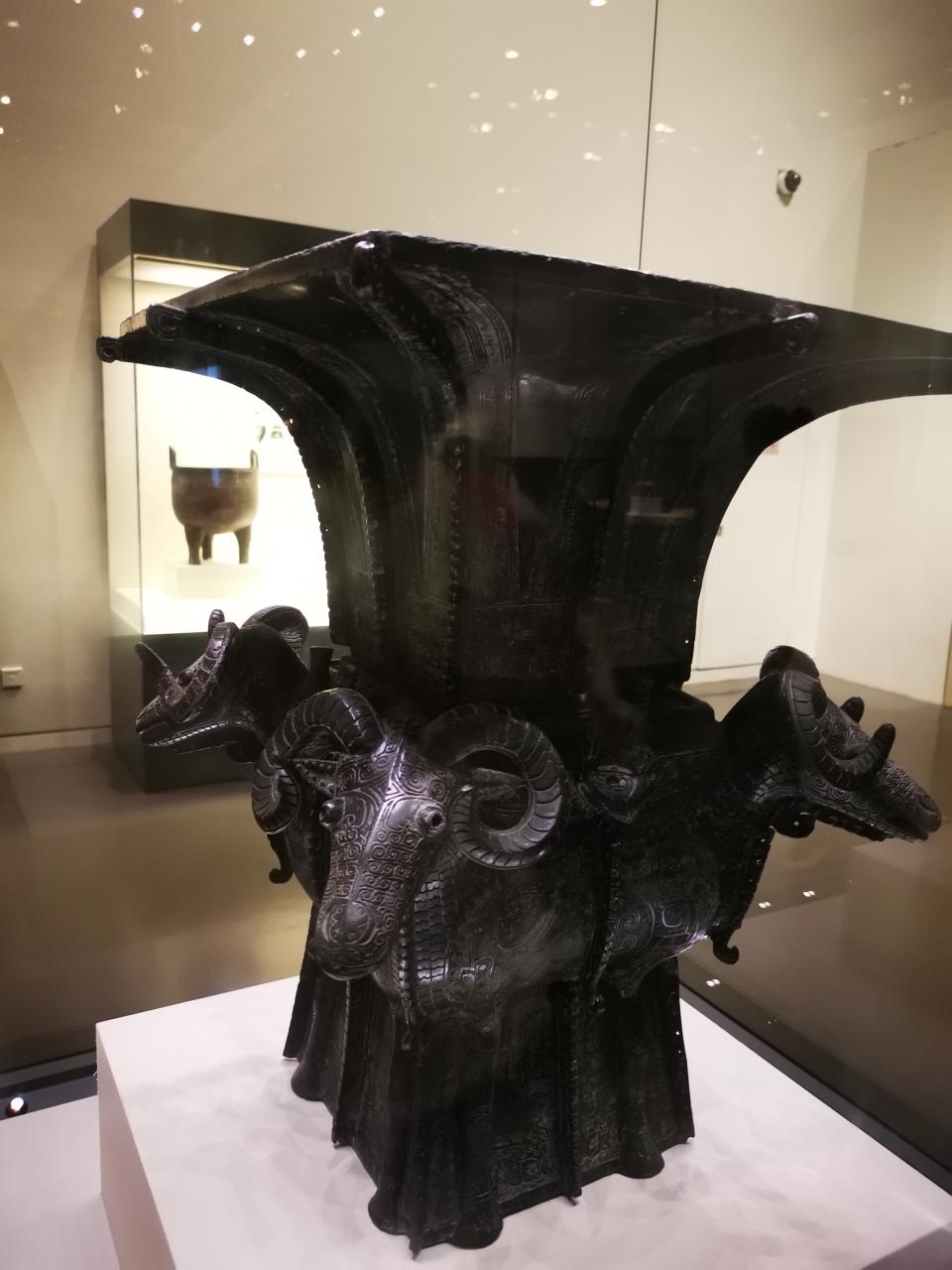 我国古代青铜酒器有哪些