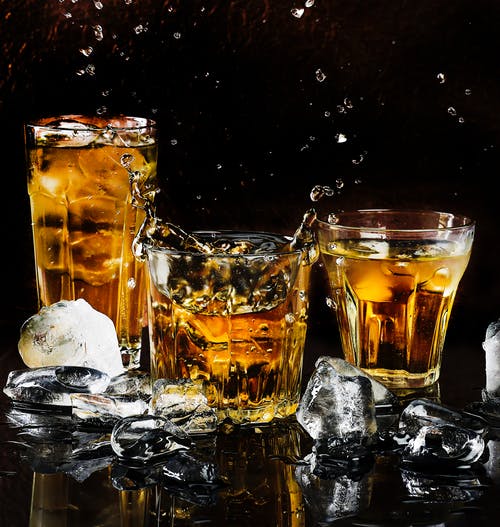 调酒师好做吗？不为人知的酒吧调酒师背后
