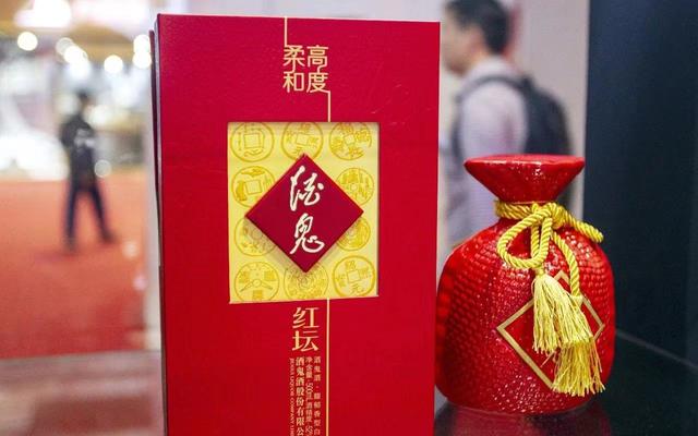 “价格鬼”与“股鬼”纠缠，白酒何时能翻身？