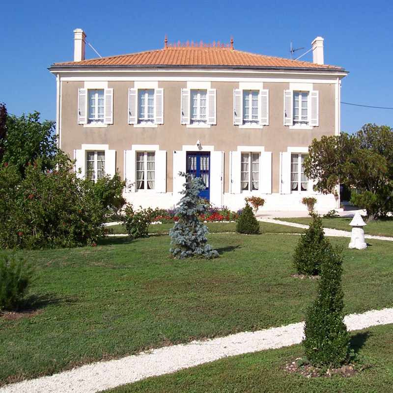 Chateau Bellerive-美丽河城堡