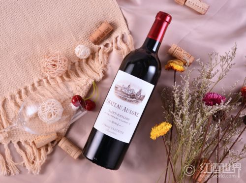 圣埃美隆“双雄”酒庄：欧颂VS白马