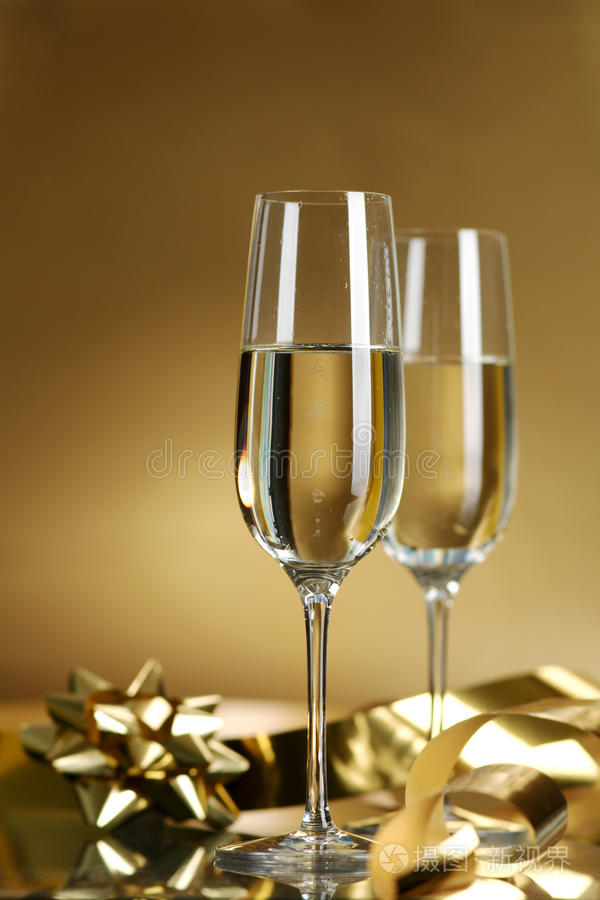 美贺庄园甄酿干红葡萄酒，美贺庄园2018甄酿干红葡萄酒