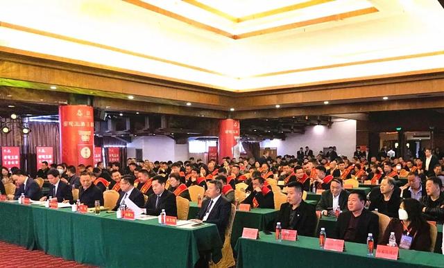 共克时艰，王者归来丨山东兰陵酒业股份有限公司2023年经销商盛典隆重举行