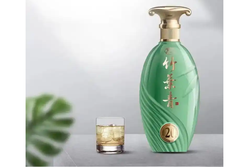 每天认识一款酒丨竹叶青青享20 