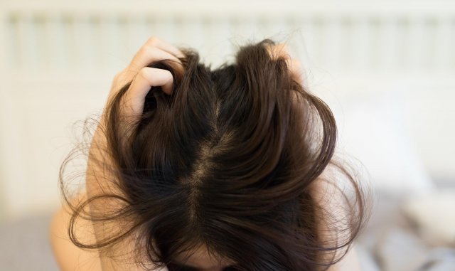 生姜啤酒盐洗头发的好处