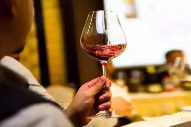 酒的保健作用与好处，酒的保健作用是什么