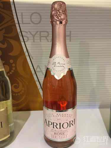 别样桃红酒 风格样样数 