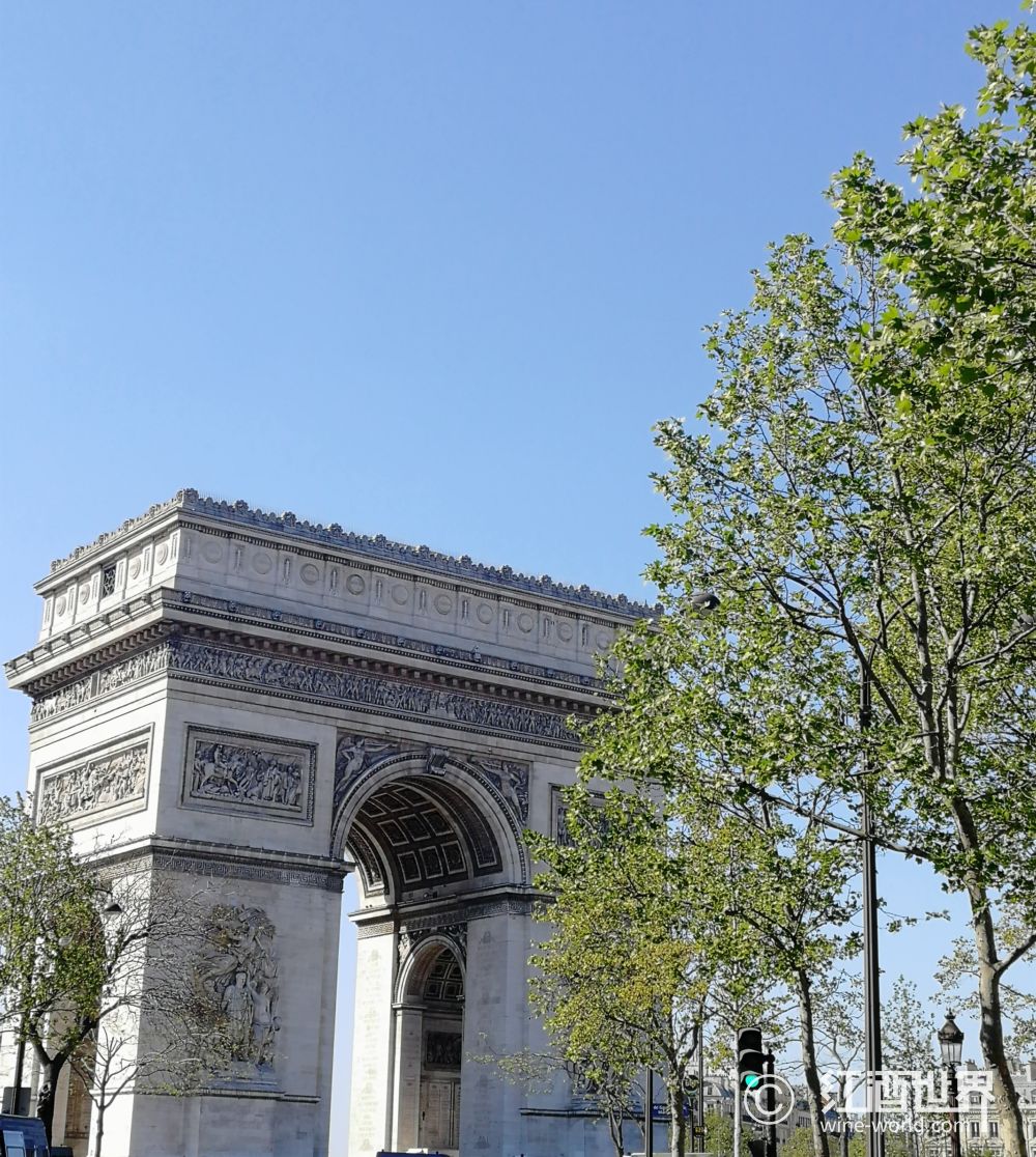 春天去哪儿——浪漫巴黎