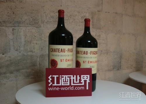 比葡萄酒更好的礼物是大瓶装葡萄酒