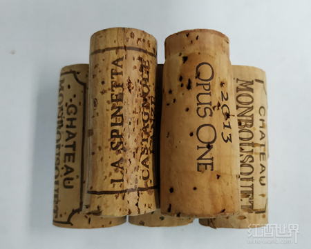 奇思妙想：用酒塞制作的20款精致工艺品 