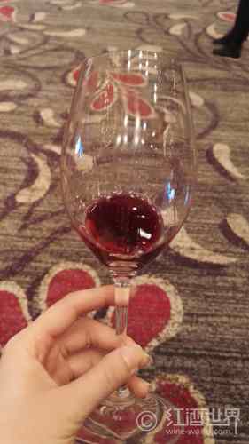 发现葡萄酒杯的奥妙