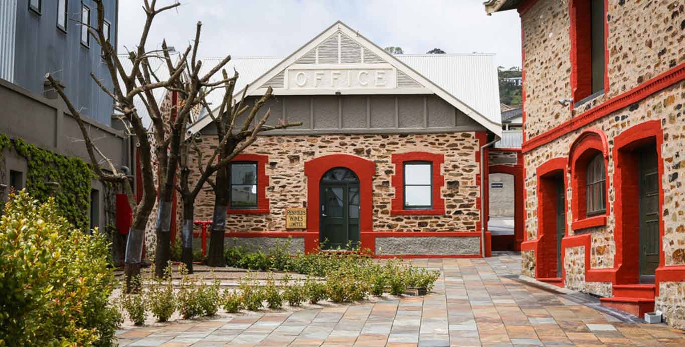 奔富酒庄发布最新酒款，价格高达65,500澳元 