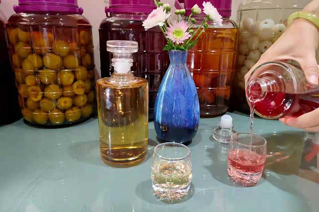 果酒开了盖没喝完还能放多久？ 