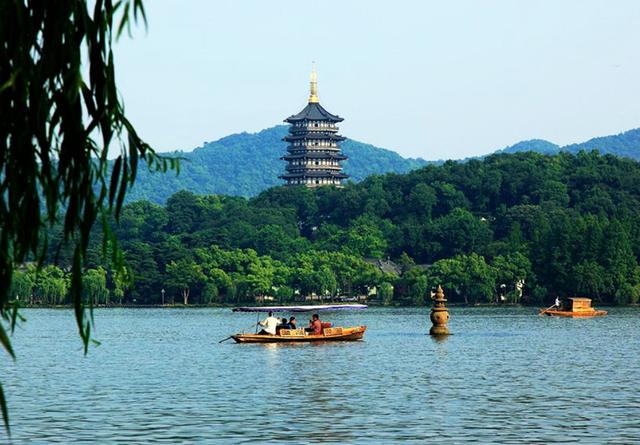 浙江一大“怪面孔”：本地人不喝铜山绍兴，却喜欢喝这5种 你喝过吗？ 