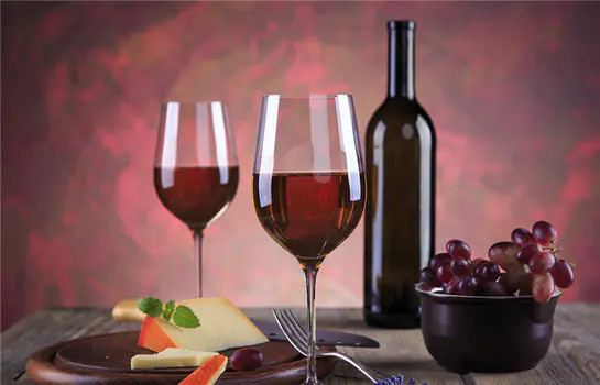 洋酒跟红酒 洋酒跟红酒区别 