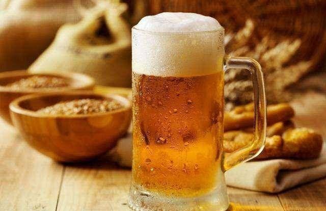 隔夜的啤酒能喝吗？多久就不能喝了