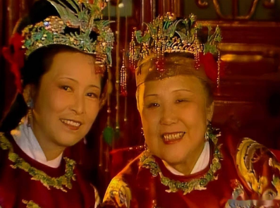 解密：贾母的间谍晴雯为何遭王夫人打压至死？