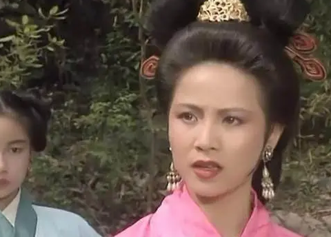 三国中谁的心机最深？不惜摔儿子、嫁妹妹的权谋较量