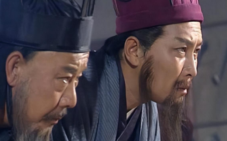 刘备托孤之选：诸葛亮与李严的卓越品质与深厚信任