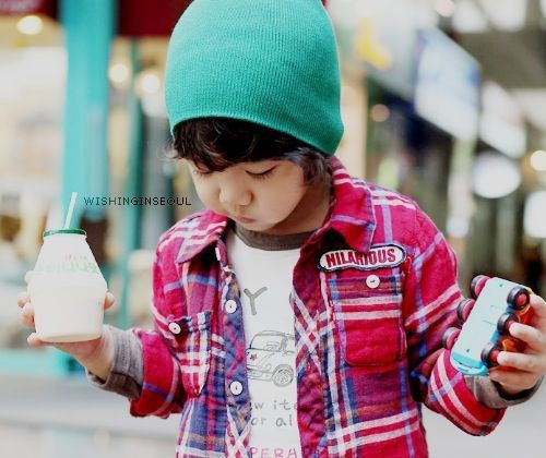 女孩属虎姓陈叫什么