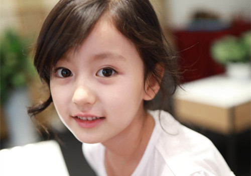 楚辞2个字名字大全