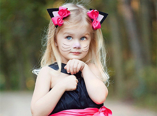 姓刘女孩名字取什么好-刘洛瑄的名字打分