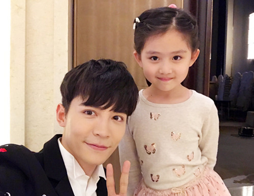 刘姓简单顺口的女孩名字-刘雨霏名字打分