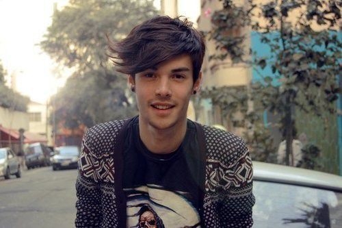 李姓男孩比较有诗意的名字大全-李宣灿名字打分