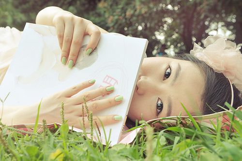 诗经中最唯美的李姓名字-李依诺名字打分