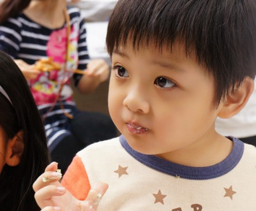 吴姓取名字男孩子洋气