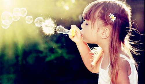 爸爸姓邵取名带奕