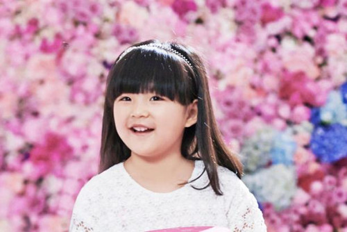 崔姓女宝宝起名大全_崔昭妍名字测分打分