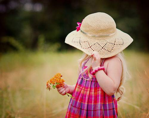 方姓女孩取名两个字