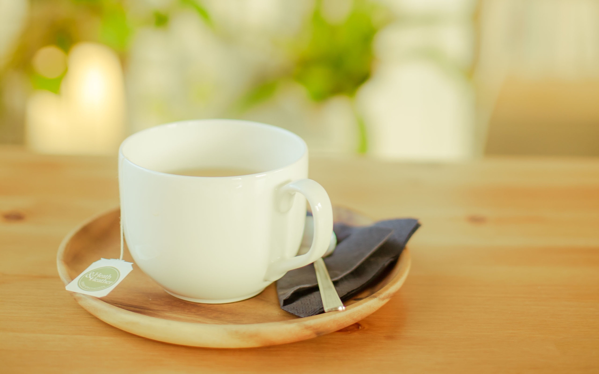 姓王好听顺口的女孩名字-王若茜名字的含义