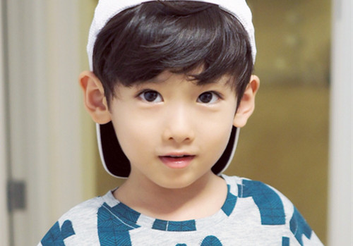 姓邓的男孩子取什么名字好-邓文齐名字打分