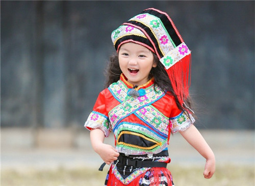 杨姓女孩取名有诗意单字