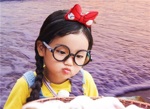 女孩子姓石杨取什么名字好