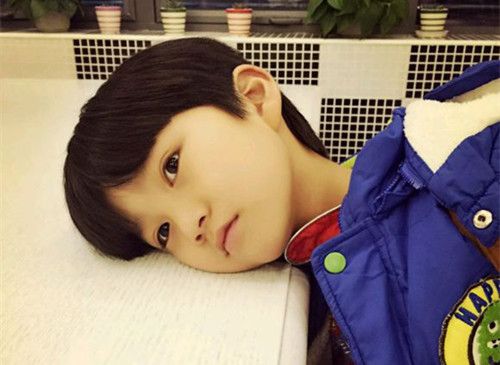 张姓男孩取什么名字好简单